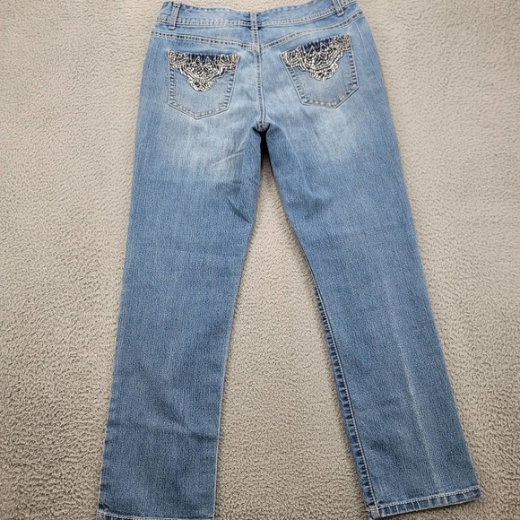 Bandolino Jeans Womens 8‎ Blue Denim Straight Distressed Mid Rise Casual Pockets - Picture 3 of 12